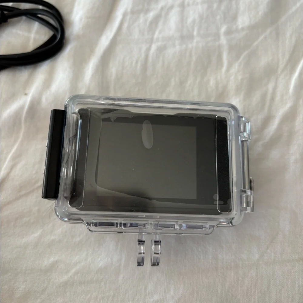 Vivitar DVR 922HD – BLK. DVR 922 Fouquet dual screen‎ action cam